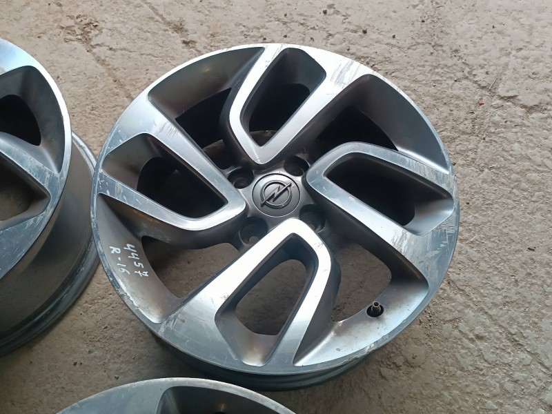 Recambio de juego llantas para opel crossland x referencia OEM IAM 39007897 16X6.5J 