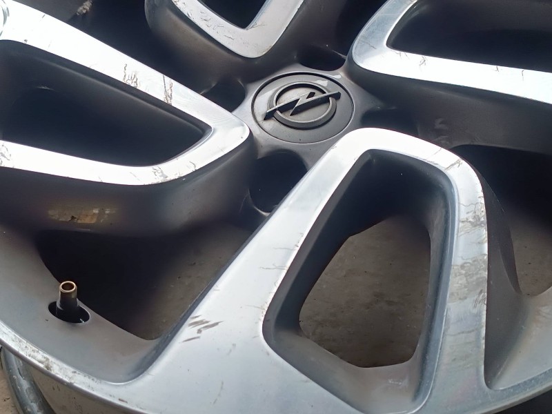 Recambio de juego llantas para opel crossland x referencia OEM IAM 39007897 16X6.5J 