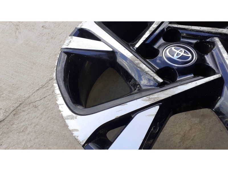 Recambio de juego llantas para toyota c-hr referencia OEM IAM GALSI7MG 18X7J CMS13055