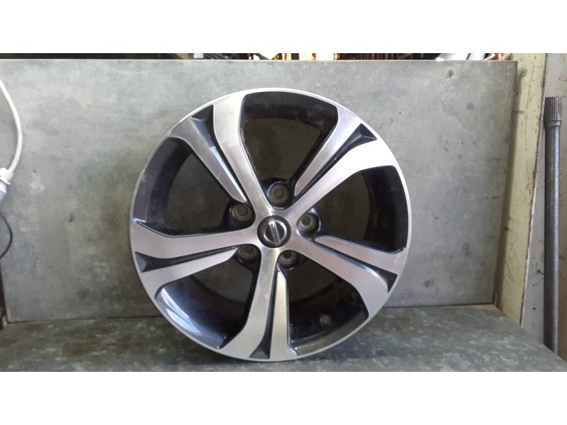 Recambio de juego llantas para nissan pulsar (c13) referencia OEM IAM JDOT3LZ3A 16X61/2J40MM 20150313H