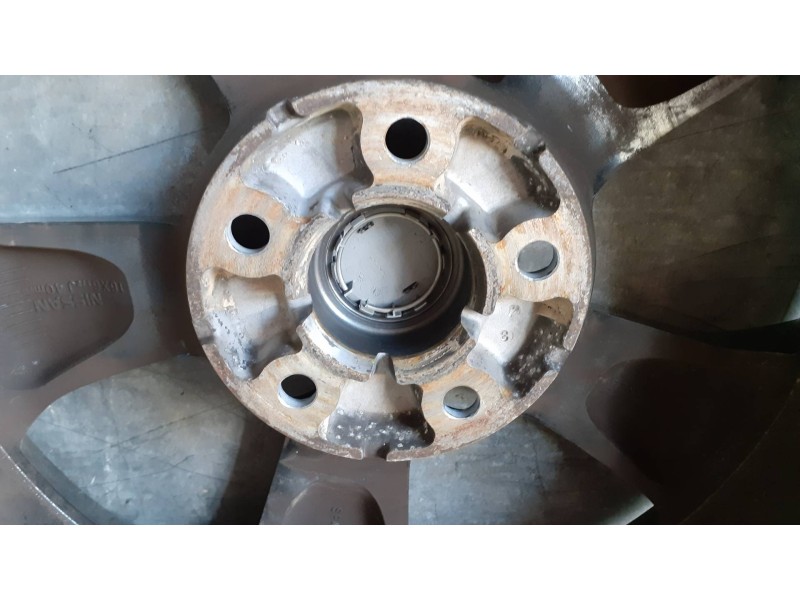 Recambio de juego llantas para nissan pulsar (c13) referencia OEM IAM JDOT3LZ3A 16X61/2J40MM 20150313H