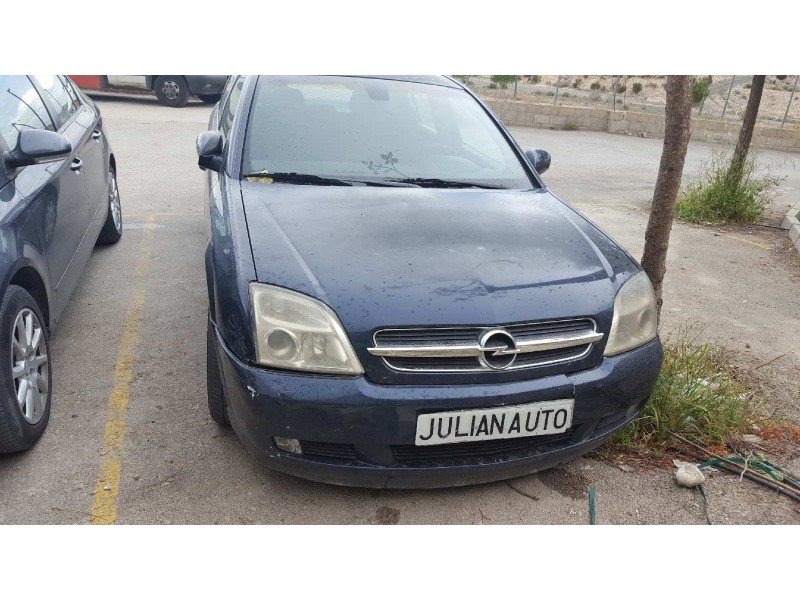 opel vectra c berlina del año 2002