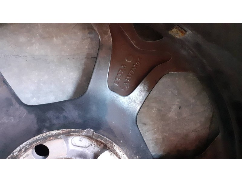 Recambio de juego llantas para ford ecosport (cr6) referencia OEM IAM GN1514B 7JX17H2 ET37.5