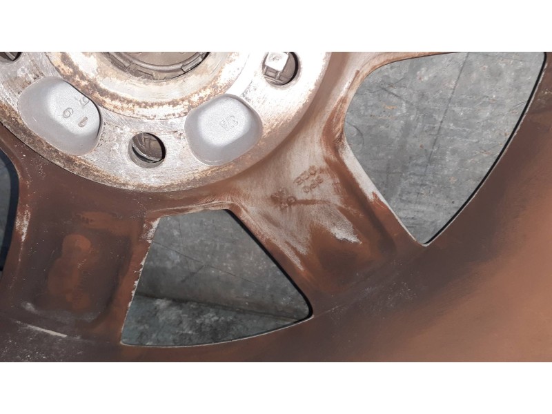 Recambio de juego llantas para audi a3 (8p) referencia OEM IAM 8P060L025AN 6.5JX16H2 5 TORNILLOS