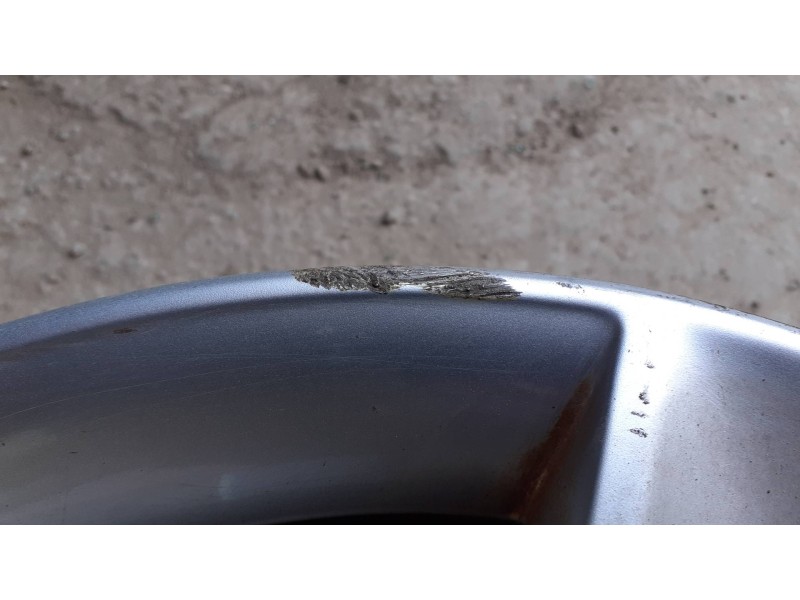 Recambio de juego llantas para audi a3 (8p) referencia OEM IAM 8P060L025AN 6.5JX16H2 5 TORNILLOS