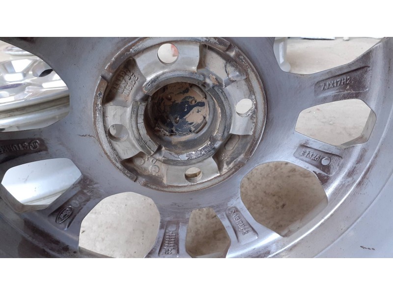 Recambio de juego llantas para ford ecosport (cr6) referencia OEM IAM GN15F6B 7JX17H2 AIS17MG