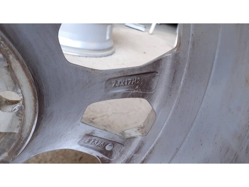 Recambio de juego llantas para ford ecosport (cr6) referencia OEM IAM GN15F6B 7JX17H2 AIS17MG