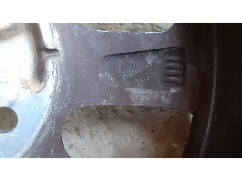 Recambio de juego llantas para hyundai ix20 referencia OEM IAM 529101K650 6.0JX16 