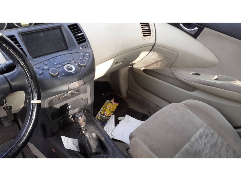 nissan primera berlina (p12) del año 2002