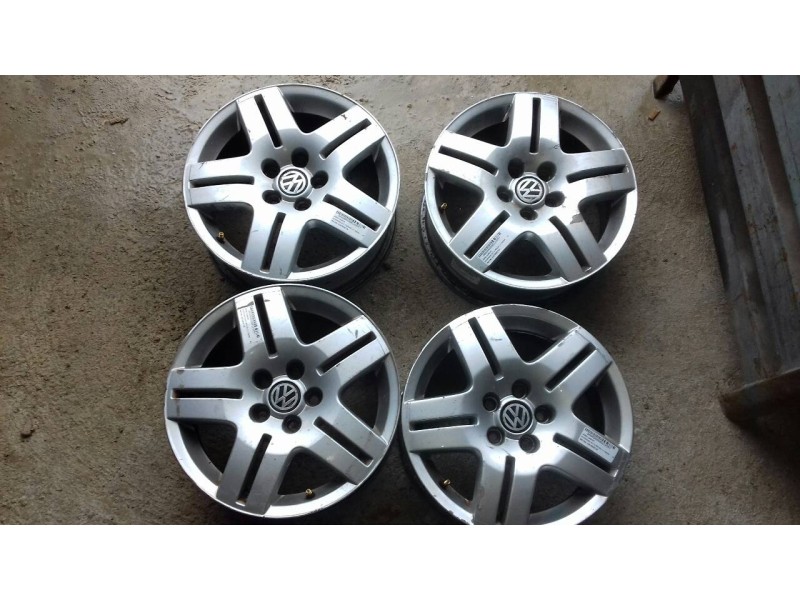 Recambio de juego llantas para volkswagen golf iv berlina (1j1) highline referencia OEM IAM 1J0601025Q 6JX15 ET38