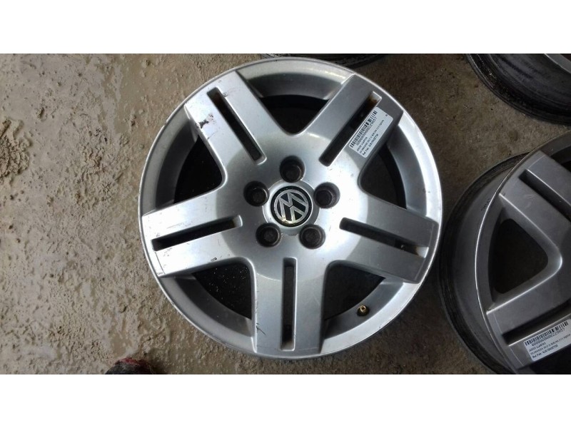Recambio de juego llantas para volkswagen golf iv berlina (1j1) highline referencia OEM IAM 1J0601025Q 6JX15 ET38