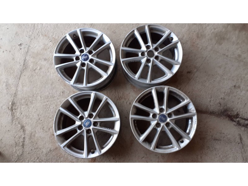 Recambio de juego llantas para ford focus lim. (cb8) referencia OEM IAM F1EG1007A1A E7.0JX16H2ET50 