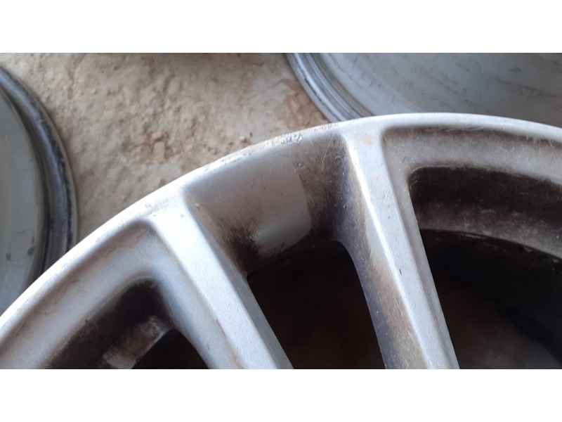 Recambio de juego llantas para ford focus lim. (cb8) referencia OEM IAM F1EG1007A1A E7.0JX16H2ET50 