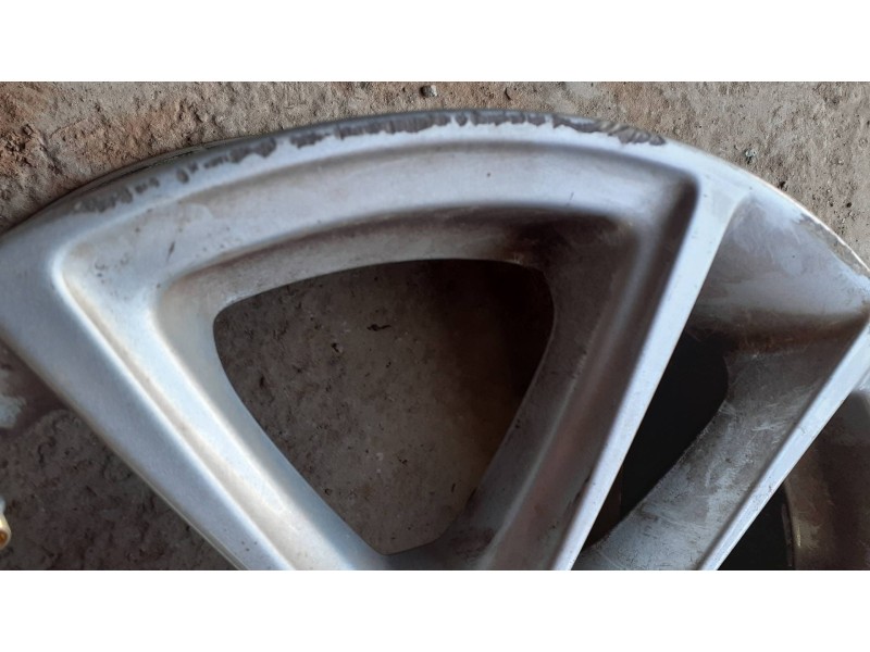 Recambio de juego llantas para ford focus lim. (cb8) referencia OEM IAM F1EG1007A1A E7.0JX16H2ET50 