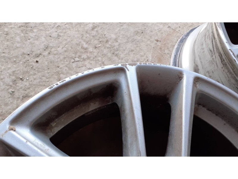 Recambio de juego llantas para ford focus lim. (cb8) referencia OEM IAM F1EG1007A1A E7.0JX16H2ET50 