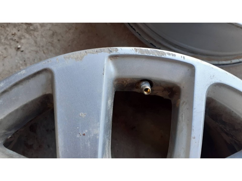 Recambio de juego llantas para renault clio iv referencia OEM IAM CMS1046 6.5JX16CH4-44  Recambio de juego llantas para renault clio iv referencia OEM IAM CMS1046 6.5JX16CH4-44