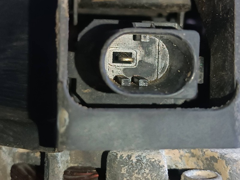 Recambio de alternador para ford focus referencia OEM IAM JX6T10300KB FOMOCO 165A