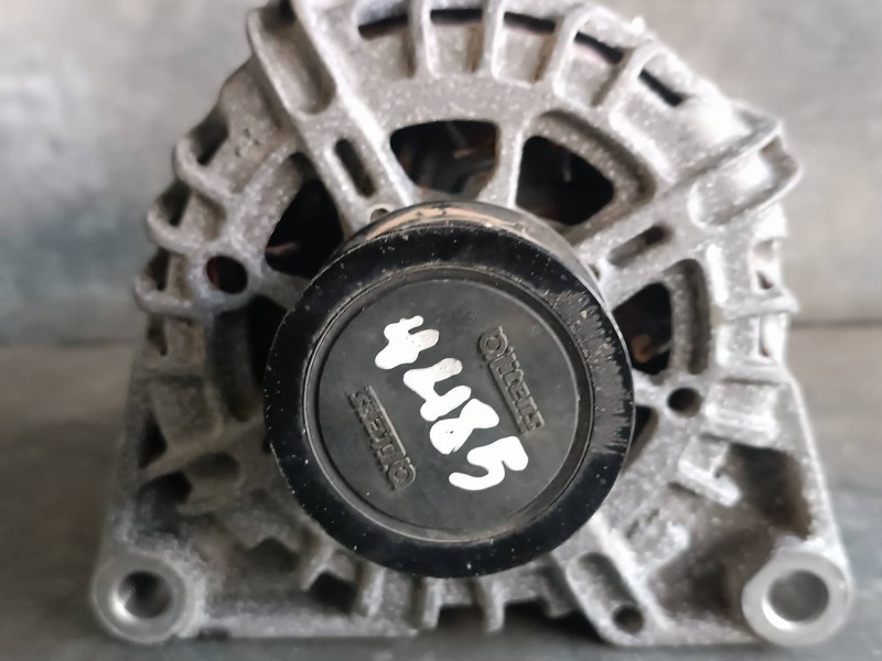 Recambio de alternador para ford focus lim. (cb8) referencia OEM IAM REAV6N10300DC C612672R 