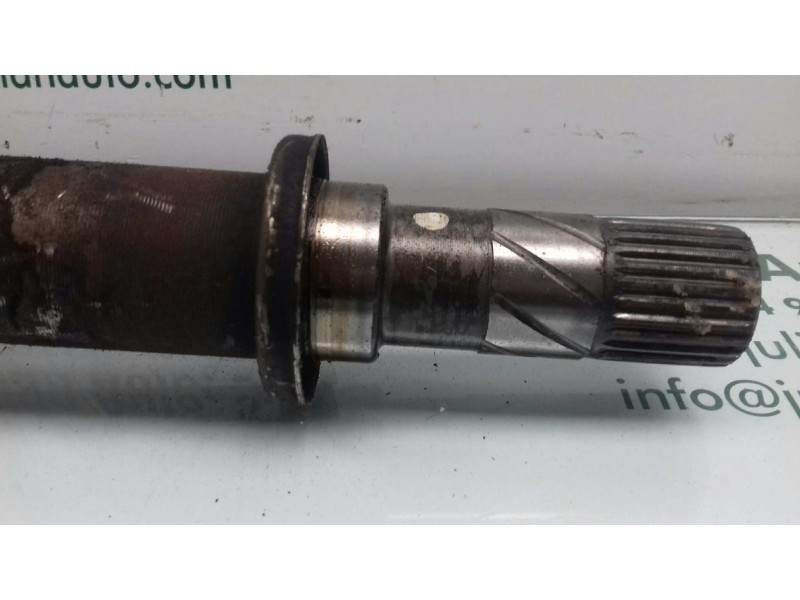 Recambio de transmision delantera derecha para renault clio iii authentique referencia OEM IAM 8200499586  