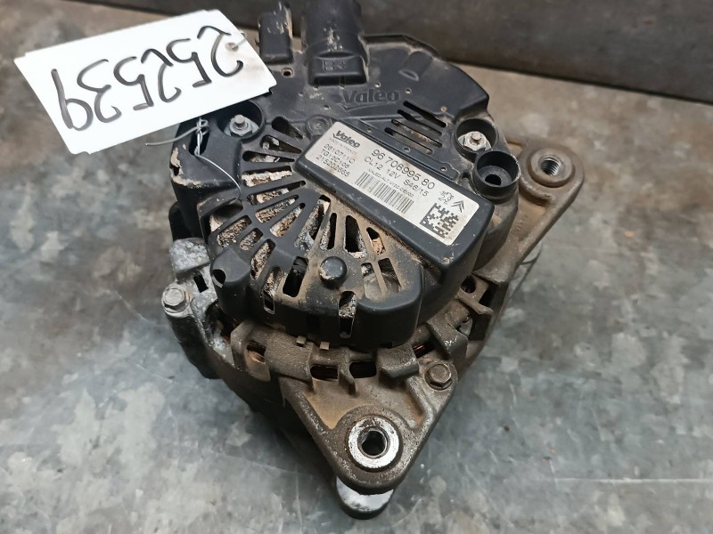 Recambio de alternador para citroen c4 picasso referencia OEM IAM 9670899580  VALEO