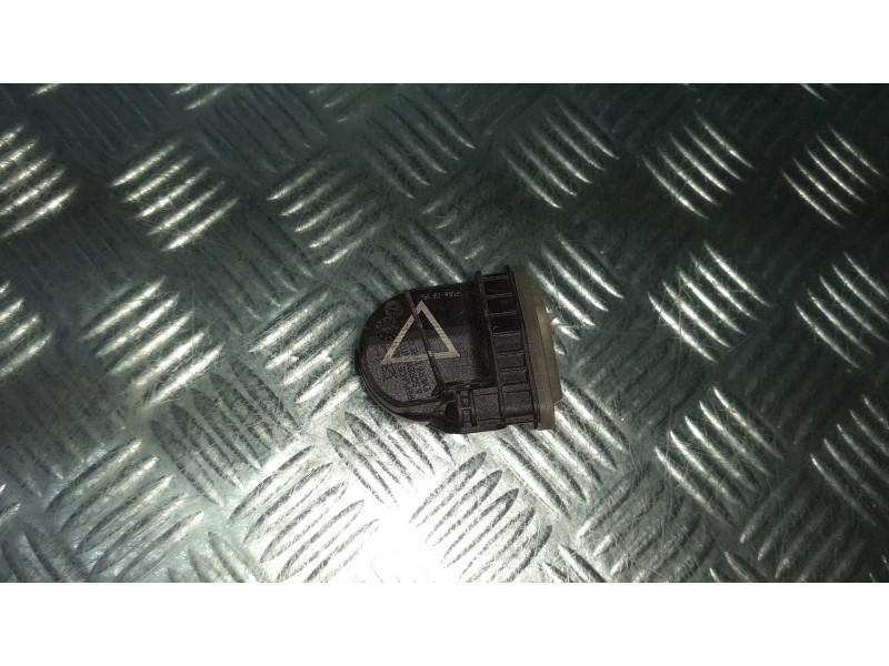 Recambio de sensor presion para ford focus lim. (cb8) referencia OEM IAM F2GT1A180CE RUEDA FOMOCO