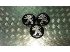 Recambio de tapacubos para peugeot 208 (p2) referencia OEM IAM 9672558477 9806697577 3 TAPAS