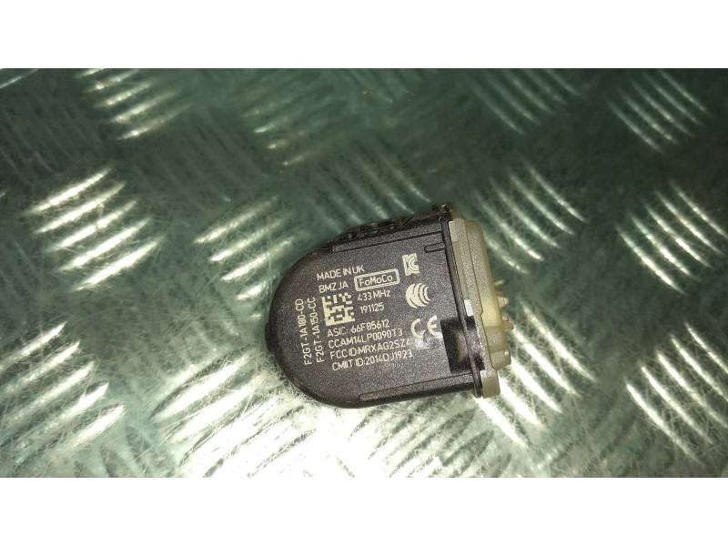 Recambio de sensor presion para ford focus lim. (cb8) referencia OEM IAM F2GT1A180CD RUEDA FOMOCO