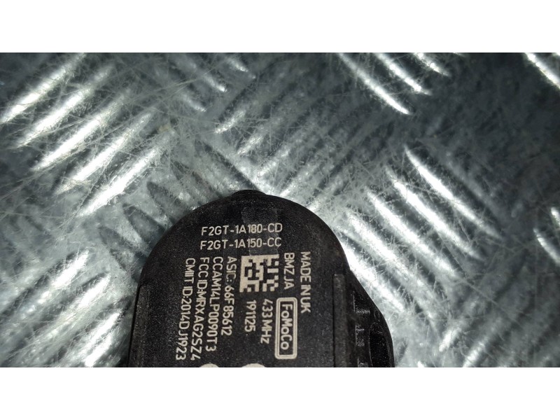 Recambio de sensor presion para ford focus lim. (cb8) referencia OEM IAM F2GT1A180CD RUEDA FOMOCO