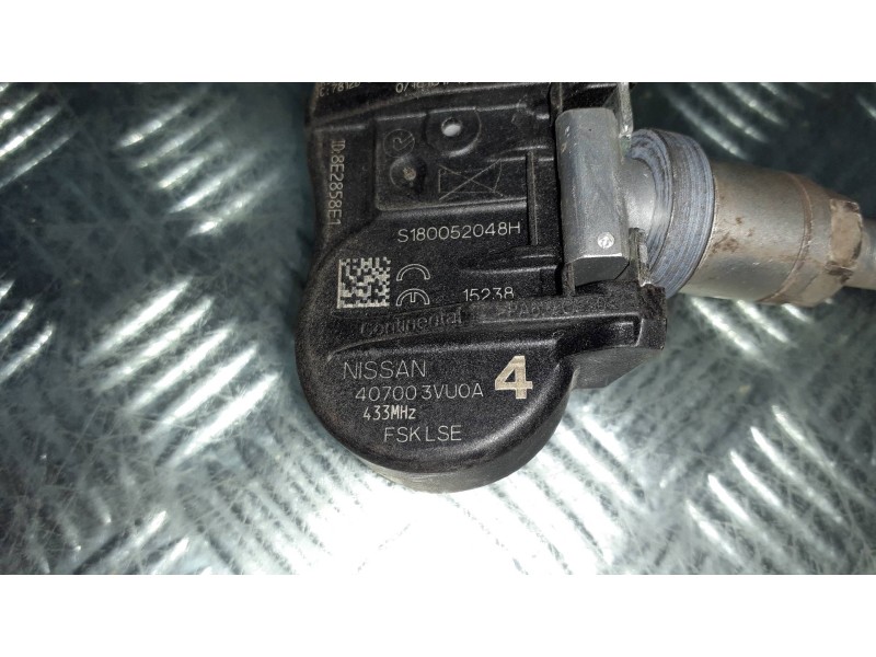 Recambio de sensor presion para nissan pulsar (c13) referencia OEM IAM 407003VU0A RUEDA CONTINENTAL