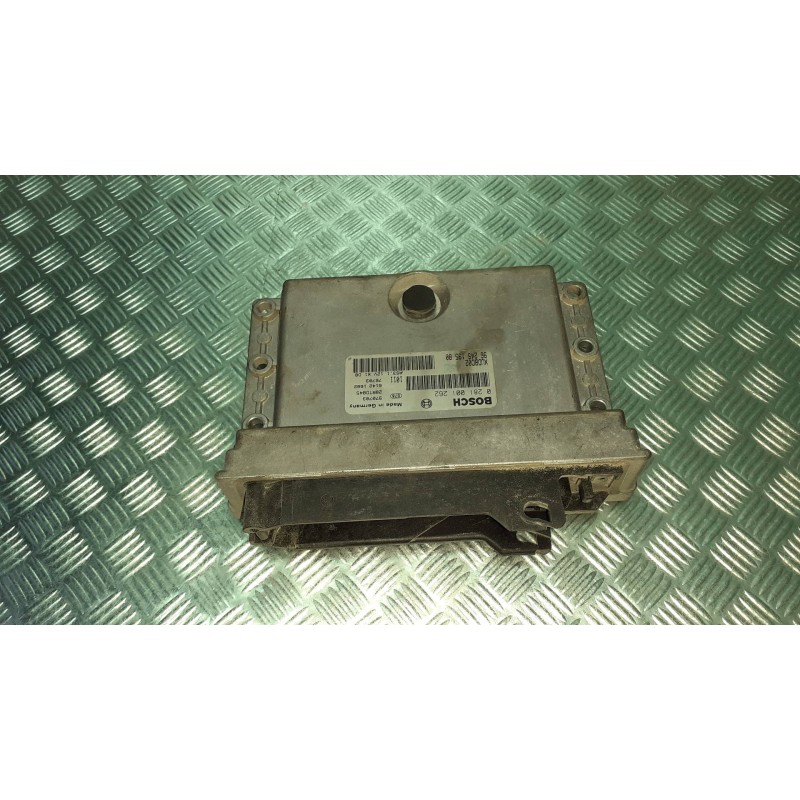 Recambio de centralita motor uce para peugeot 406 berlina (s1/s2) srdt referencia OEM IAM 0281001262 9624519580 BOSCH