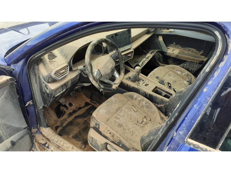 seat leon (kl1) del año 2020