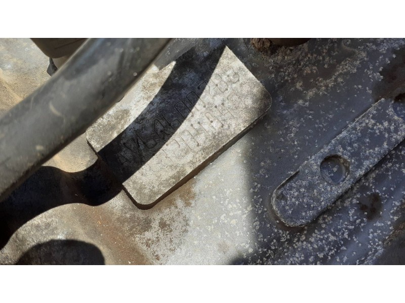 Recambio de motor completo para ford focus lim. (cb8) referencia OEM IAM AV6Q  