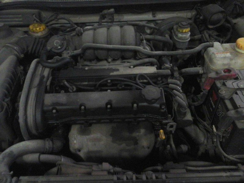 daewoo nubira berlina del año 2001