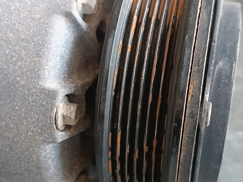 Recambio de compresor aire acondicionado para ford focus lim. (cb8) referencia OEM IAM AV1119D629BB FOMOCO 2 PINES