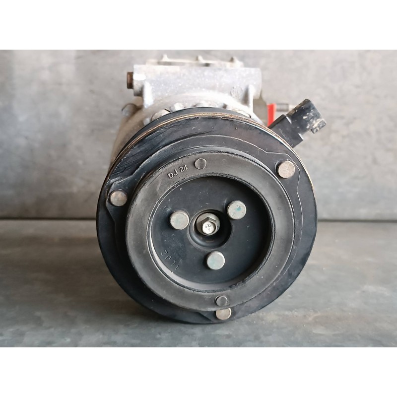 Recambio de compresor aire acondicionado para ford focus lim. (cb8) referencia OEM IAM AV1119D629BB FOMOCO 2 PINES