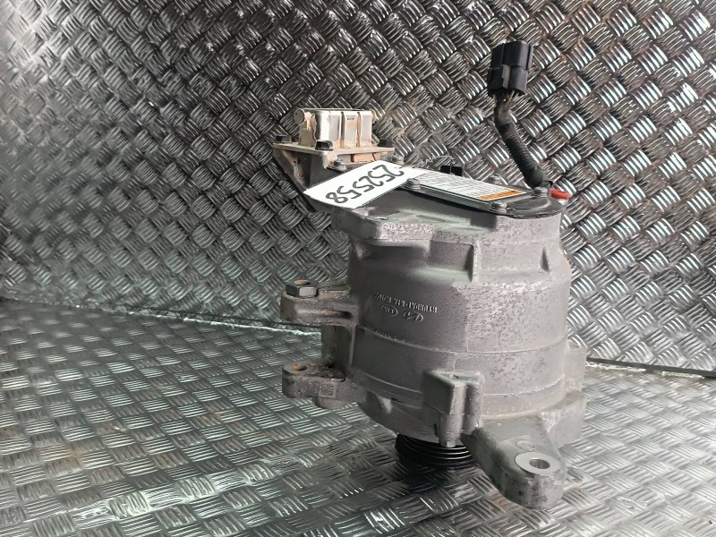 Recambio de alternador para hyundai ioniq 5 5 referencia OEM IAM 3739003900  10+3 PINES