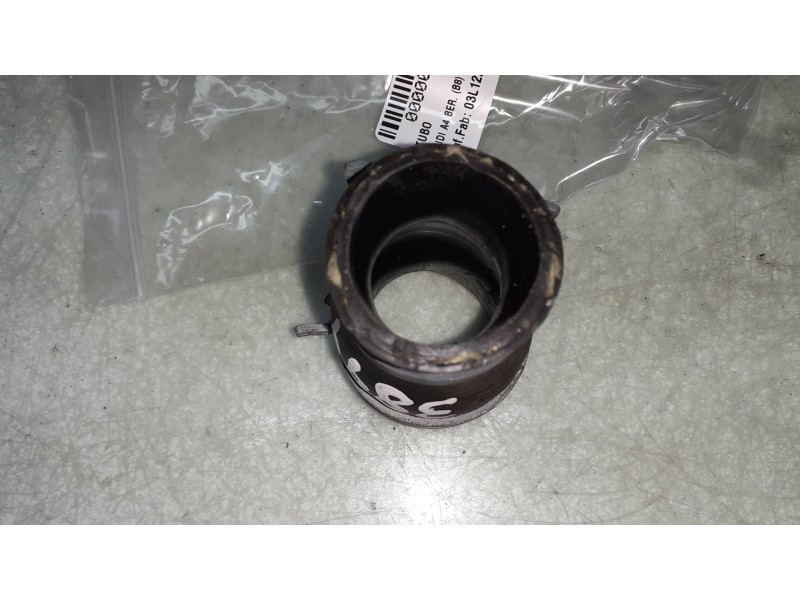 Recambio de tubo para audi a4 ber. (b8) basis referencia OEM IAM 03L122157AA  