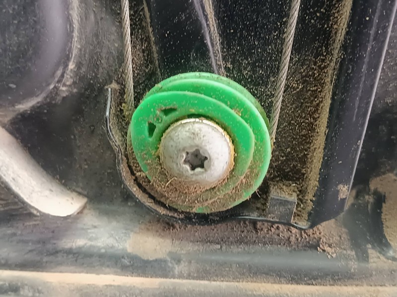 Recambio de elevalunas trasero izquierdo para volkswagen tiguan (5n1) country referencia OEM IAM 5N0839729F  ELECTRICO