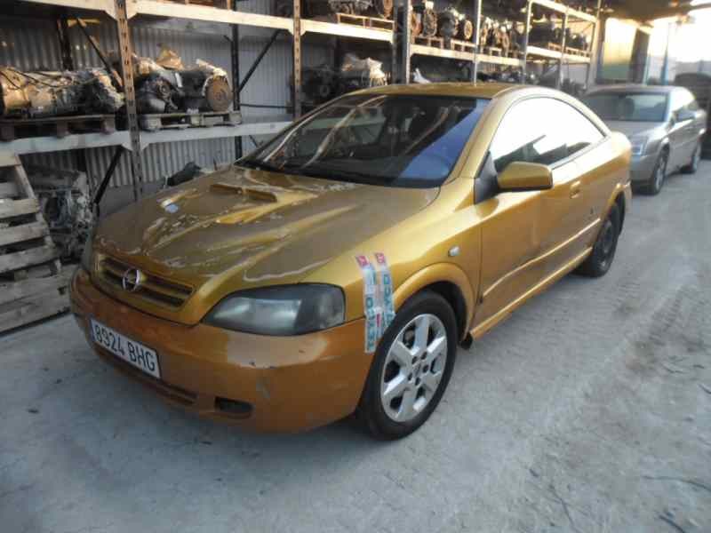 opel astra g coupé del año 2001