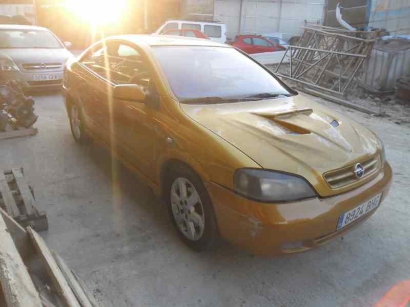 opel astra g coupé del año 2001