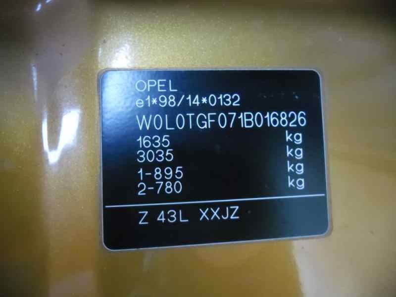 opel astra g coupé del año 2001