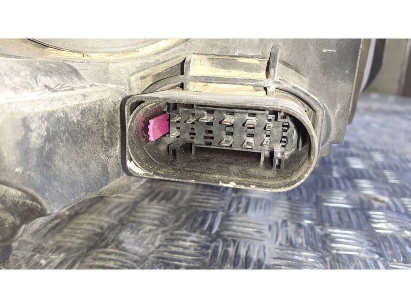 Recambio de faro izquierdo para ford focus lim. (cb8) referencia OEM IAM F1EB13W029CB  10 PINES