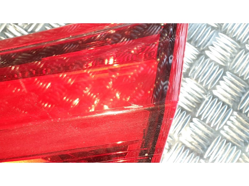 Recambio de piloto trasero derecho interior para mitsubishi eclipse cross referencia OEM IAM E1334639  2 PINES