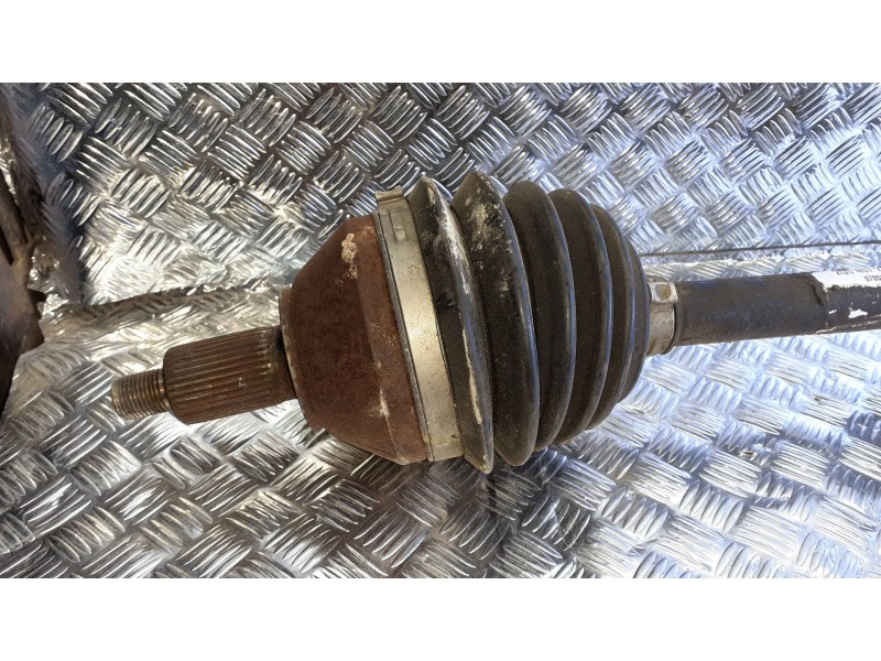 Recambio de transmision delantera derecha para seat arona referencia OEM IAM 2Q0407272CB  