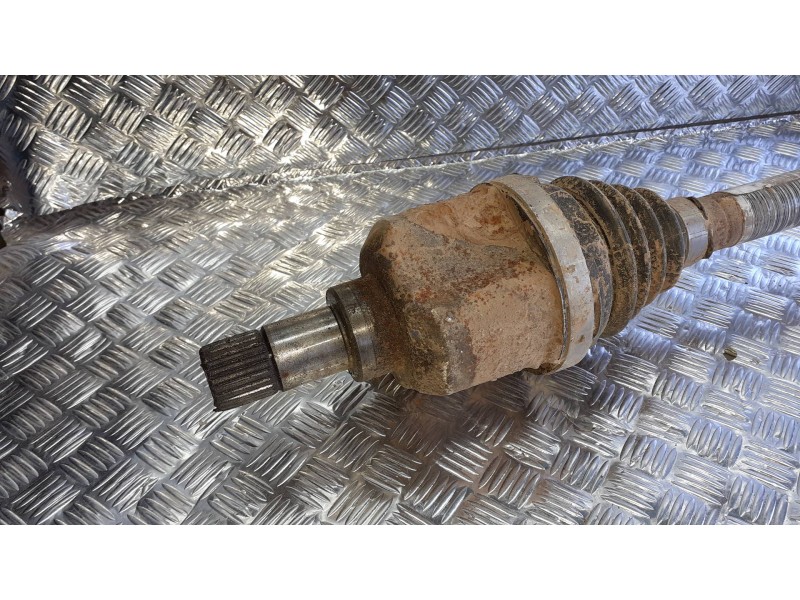 Recambio de transmision delantera izquierda para citroen c4 picasso referencia OEM IAM 9677915180  