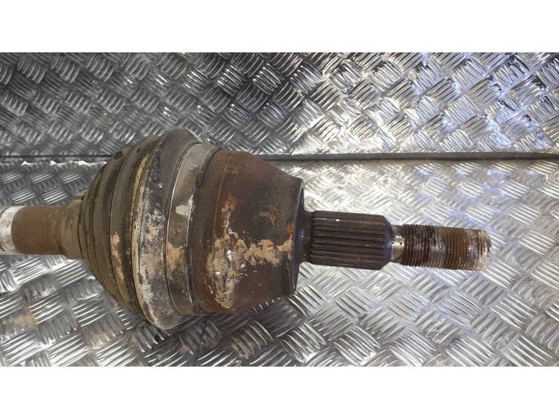 Recambio de transmision delantera izquierda para ford focus lim. (cb8) referencia OEM IAM AV613B437CC  FOMOCO