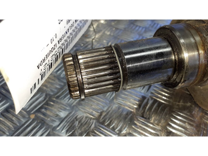 Recambio de transmision delantera izquierda para ford focus lim. (cb8) referencia OEM IAM AV613B437CC  FOMOCO