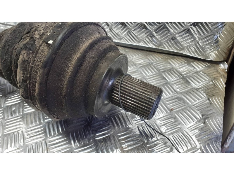 Recambio de transmision delantera derecha para seat leon (1p1) referencia OEM IAM 1K0407272HN  