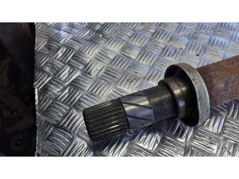 Recambio de transmision delantera izquierda para renault clio iv referencia OEM IAM 391017355R  