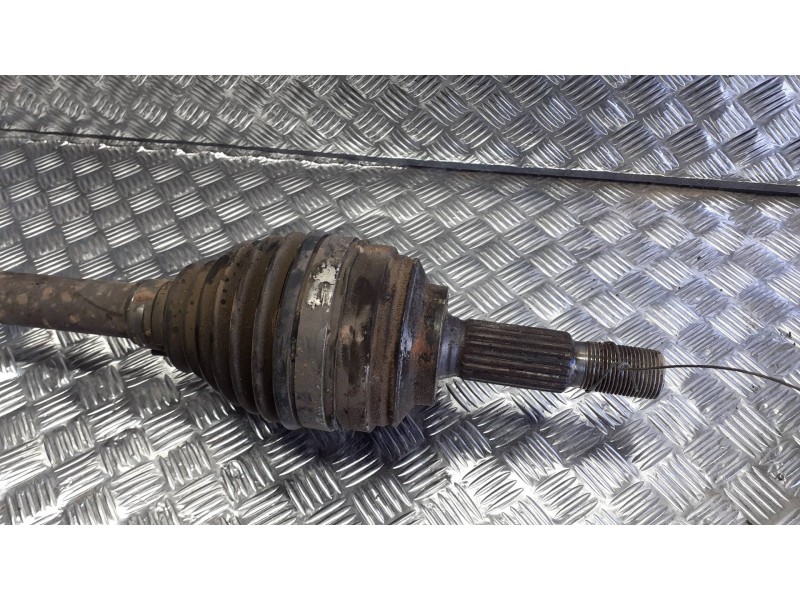 Recambio de transmision delantera derecha para renault clio iv referencia OEM IAM 391009101R  